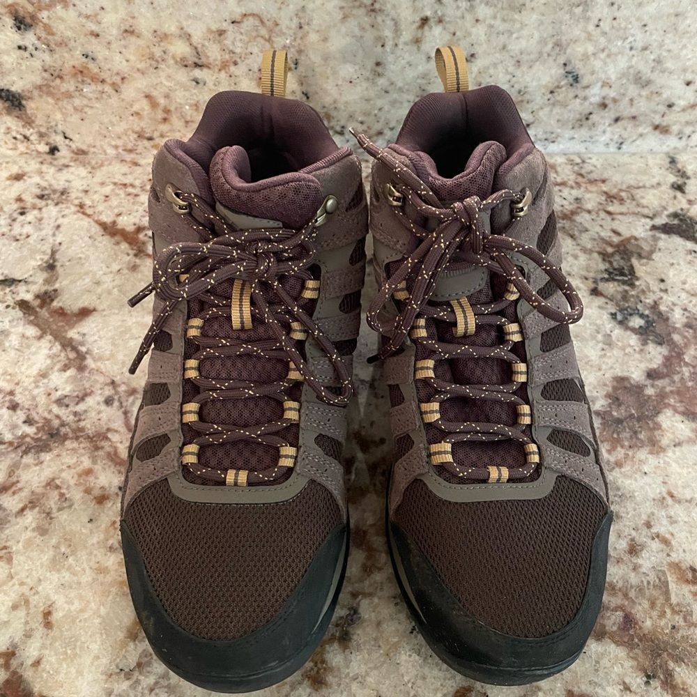 Columbia brand men’s hiking shoes US size 9.5 - Picture 4 of 7